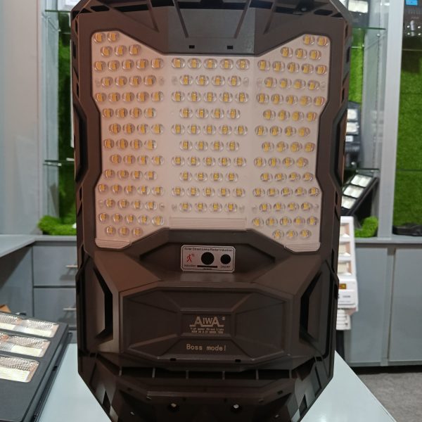 300 watt Solar Street Light 12 hours battery backup with one year complete warranty